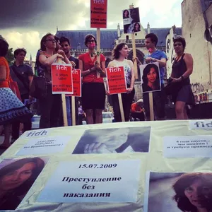 Rassemblement en mémoire de Natalia Estemirova /// Акция в память Натальи Эстемировой