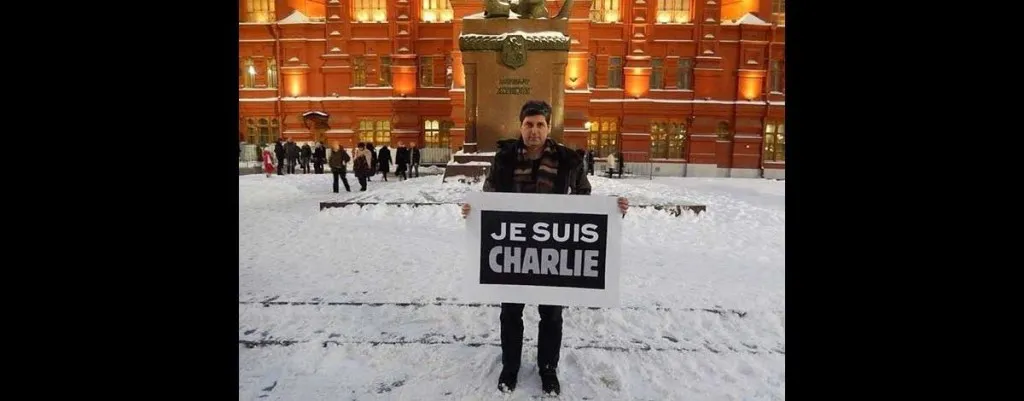 Deux militants russes condamnés pour  Je Suis Charlie 