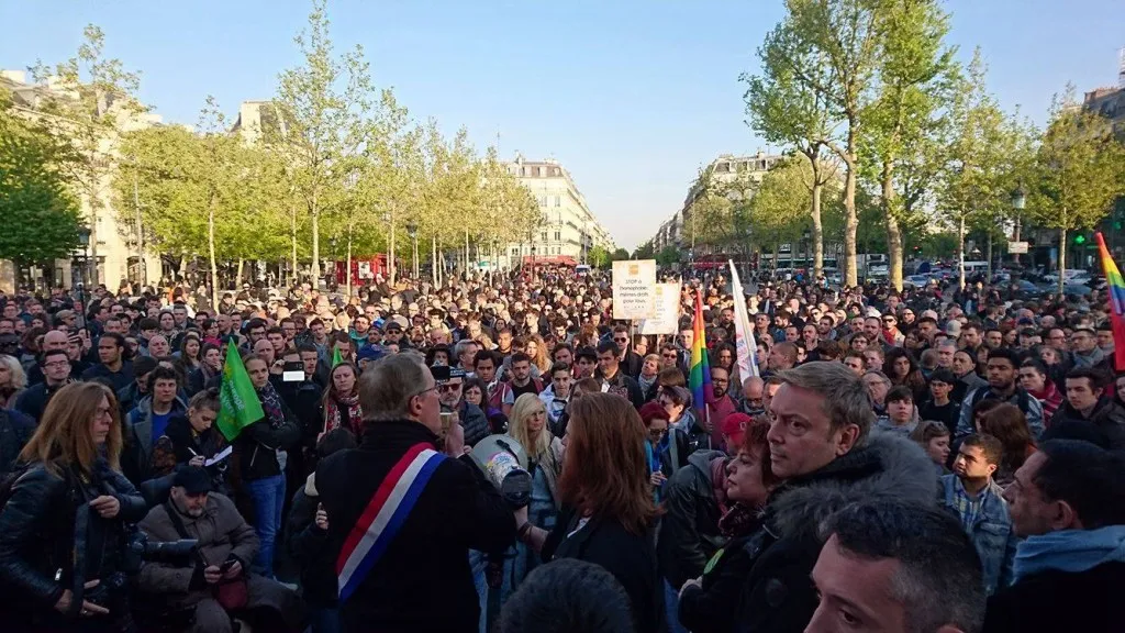 Rassemblement en soutien aux LGBT de Tchétchénie. Place de la République. Le 19/4/2017.