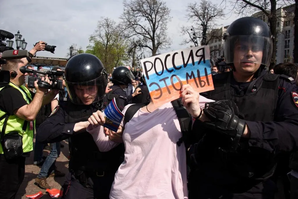 LA RUSSIE – C’EST NOUS!