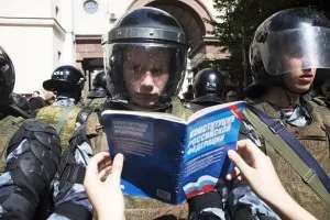 Nous appelons à manifester le 3 août à 11:00 devant l’ambassade de Russie à Paris. En solidarité avec les Moscovites.