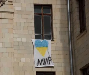 Mobilisations anti-guerre pour le 9 mai
