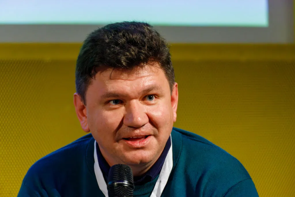 Sergei Golubok