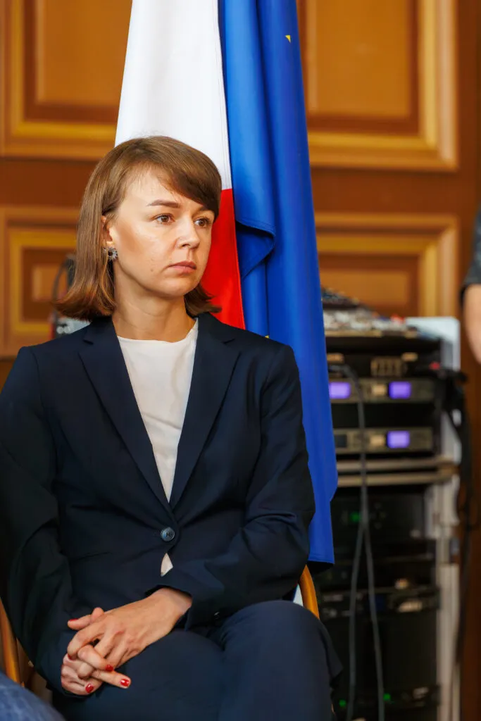 Ksenia Fadeeva ( photo Nikita Mouraviev )