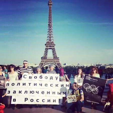 Venez manifester pour la libération des prisonniers politiques en Russie ! Акция в поддержку политзаключенных в России